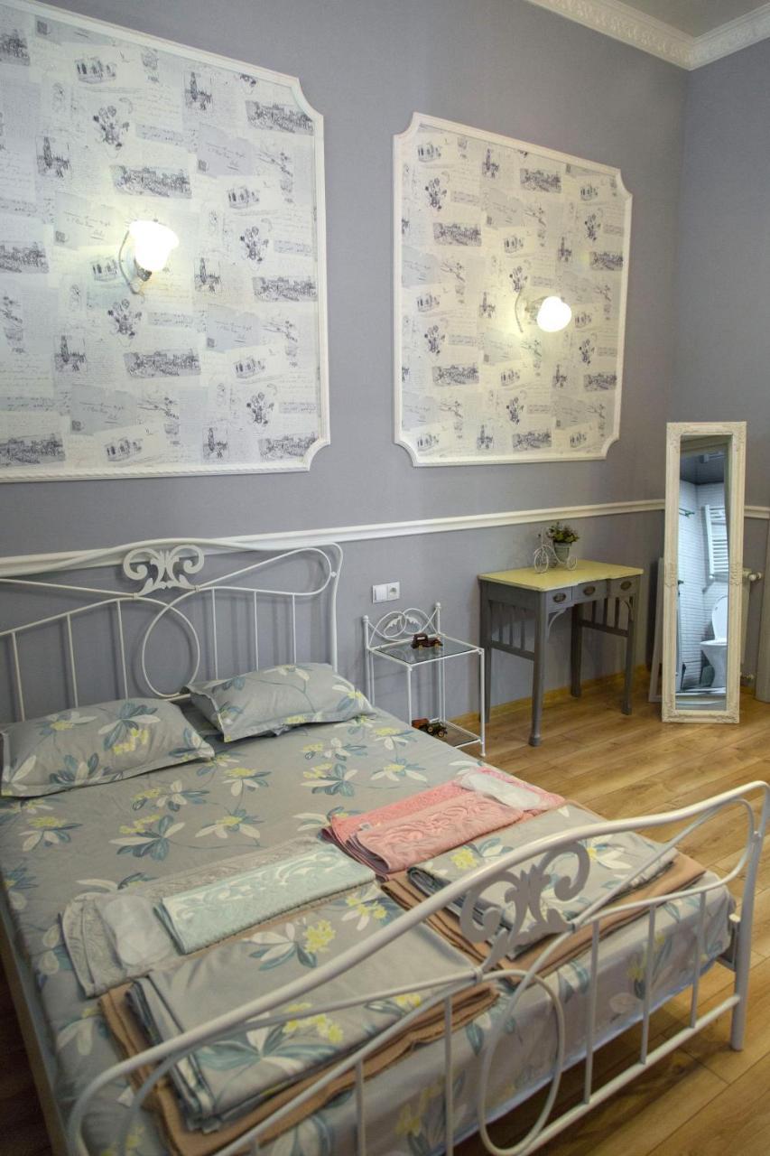 Apartament On Aghmashenebeli 26 Tbilisi Exterior photo
