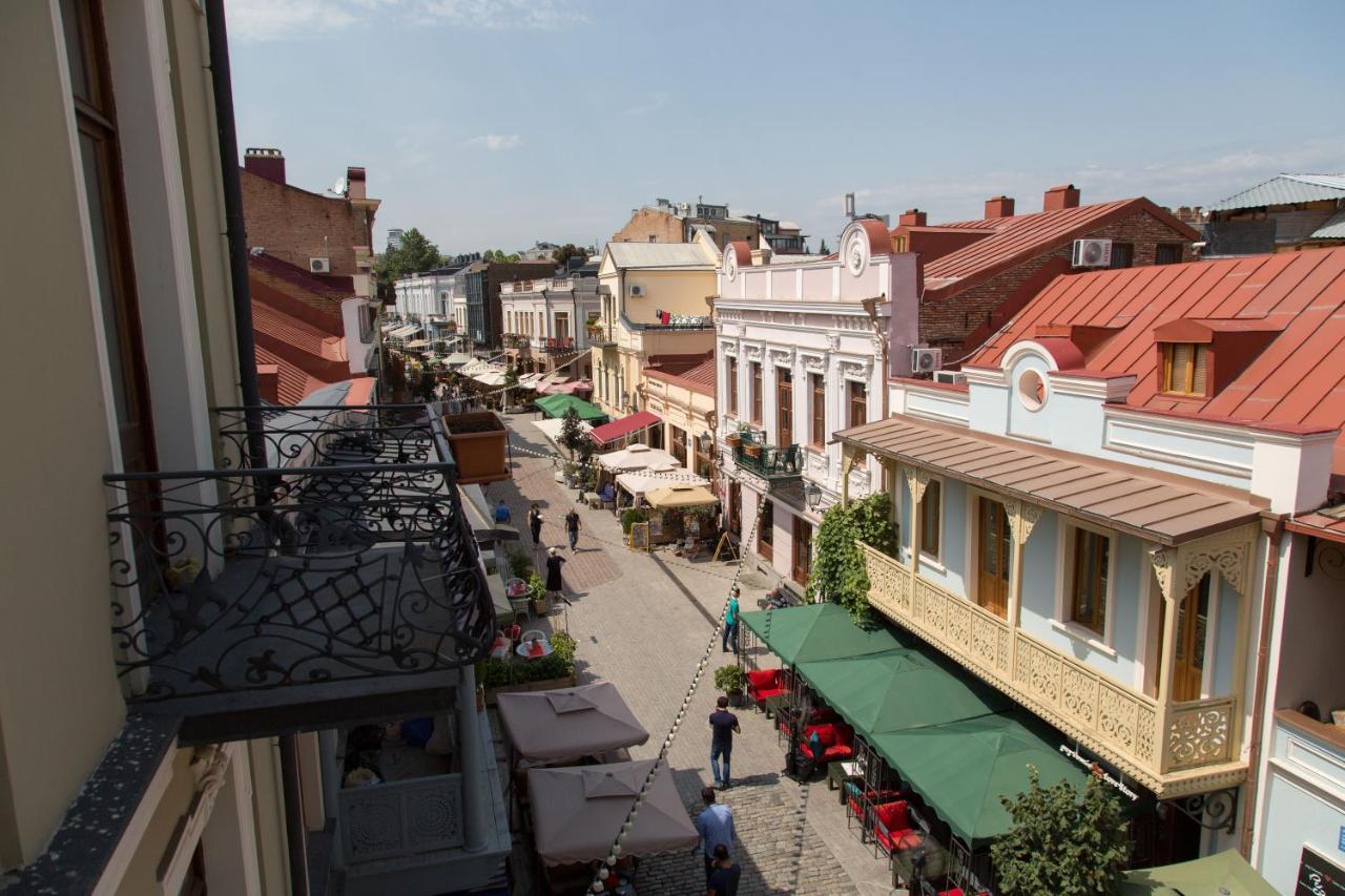 Apartament On Aghmashenebeli 26 Tbilisi Exterior photo